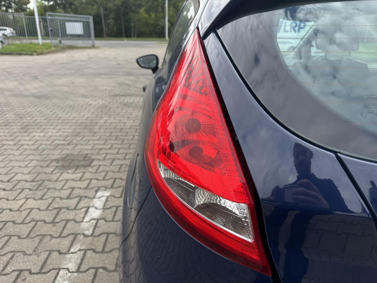 Ford Fiesta JA8 original R&uuml;cklicht R&uuml;ckleuchte Schlussleuchte links Bj.2009